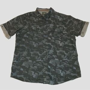 Marc Ecko Cut Sew Dark Camo Shirt 2XL